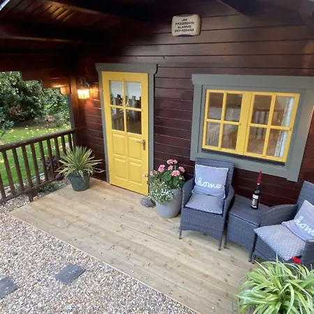 Beaufort House Bed & Breakfast 4*