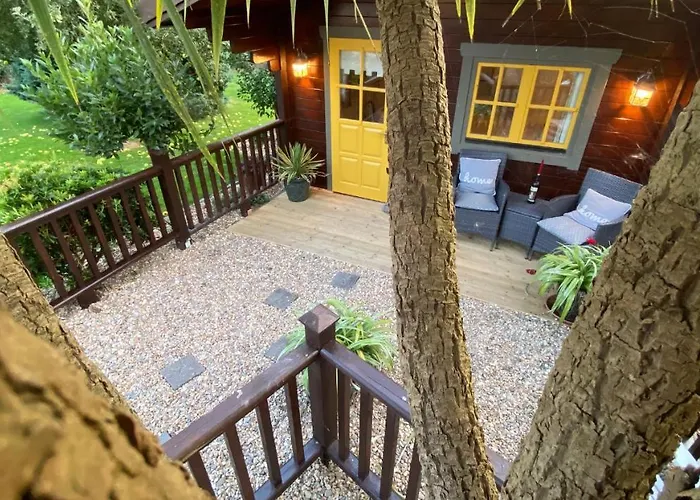 住宿加早餐酒店 Beaufort House 新罗斯