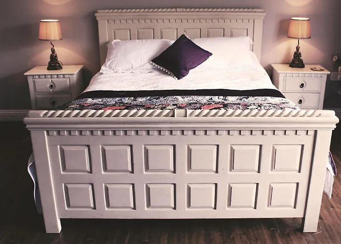 Beaufort House 新罗斯