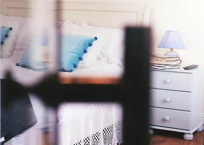 Beaufort House 住宿加早餐酒店 新罗斯