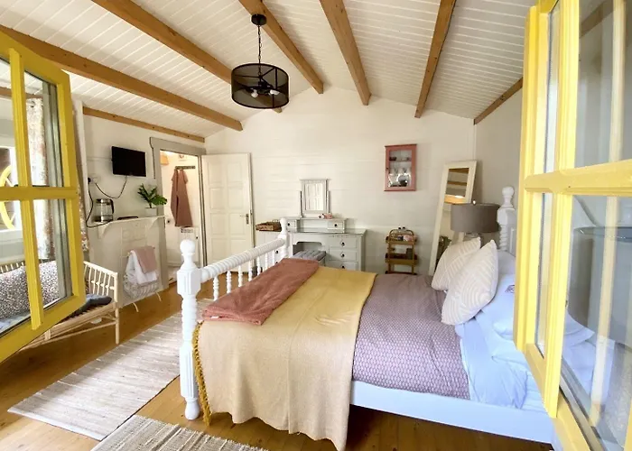 Beaufort House 4* 新罗斯